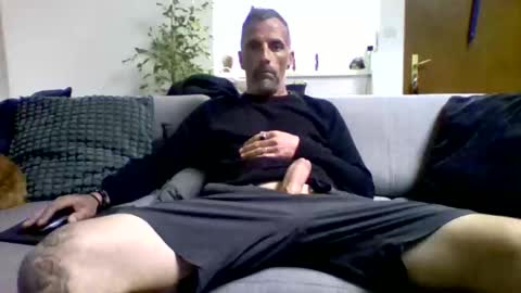 Num online show from 04-12-26, 04:34