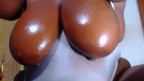 kendra1811 is my X networks I HOPE YOU FOLLOW ME THANKS online show from 04-25-26, 05:10