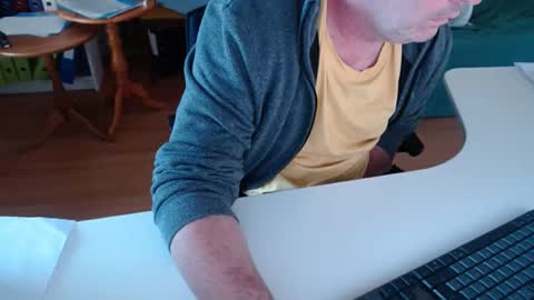 Snapshot of 69pifpaf chatting on 03-07-25, 12:56 69pifpaf online show from 03-07-25, 12:56