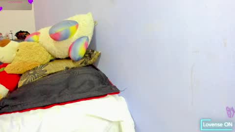 Snapshot of 6_bunny_9 chatting on 01-19-25, 09:13 Celeste online show from 01-19-25, 09:13