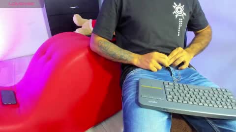 Snapshot of 6_bunny_9 chatting on 02-16-25, 01:14 Celeste online show from 02-16-25, 01:14