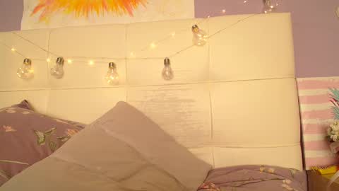 Snapshot of 6a6yface chatting on 02-21-25, 07:34 lil J online show from 02-21-25, 07:34