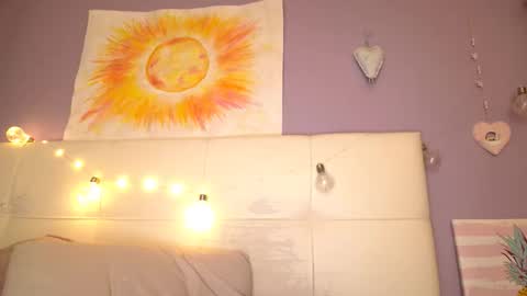 Snapshot of 6a6yface chatting on 10-22-25, 08:47 lil J online show from 10-22-25, 08:47