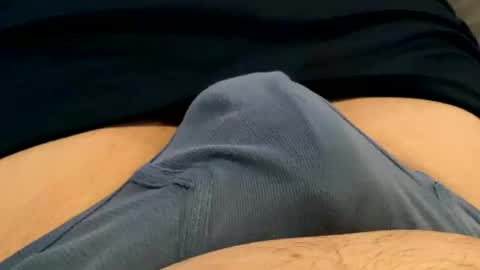 Snapshot of 6inchboytoy chatting on 10-01-25, 10:54 6inchboytoy online show from 10-01-25, 10:54