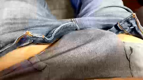 Snapshot of 6inchboytoy chatting on 10-17-25, 03:58 6inchboytoy online show from 10-17-25, 03:58