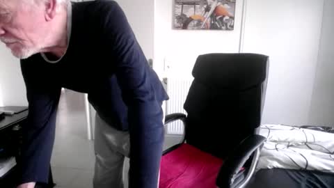 73yves online show from 01-06-26, 07:56