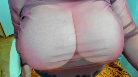 Snapshot of 777_brendi_777 chatting on 03-08-25, 08:11 Brendi online show from 03-08-25, 08:11