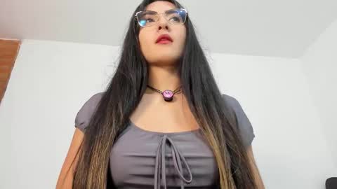    online show from 12-03-25, 04:49