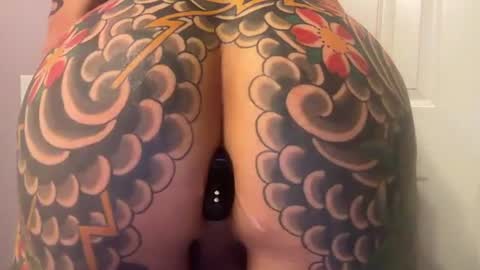 Snapshot of 808_tattooedjake chatting on 06-28-26, 02:39 Jake online show from 06-28-26, 02:39