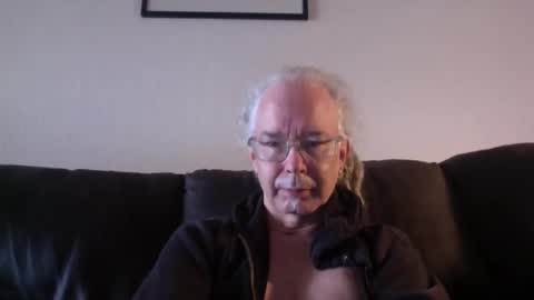 Snapshot of 808dred chatting on 02-17-26, 08:15 808dred online show from 02-17-26, 08:15