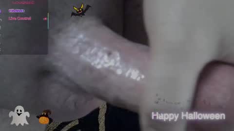 Maximilian Max online show from 11-17-25, 06:19