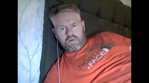 Snapshot of 81jonnyx chatting on 12-15-24, 10:18 81jonnyx online show from 12-15-24, 10:18