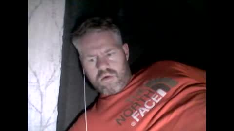 Snapshot of 81jonnyx chatting on 12-17-24, 06:20 81jonnyx online show from 12-17-24, 06:20