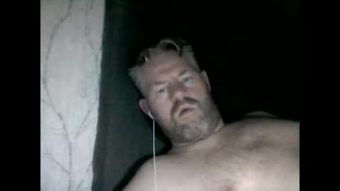 Snapshot of 81jonnyx chatting on 12-26-24, 05:58 81jonnyx online show from 12-26-24, 05:58