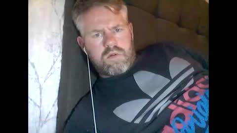 Snapshot of 81jonnyx chatting on 12-30-24, 07:53 81jonnyx online show from 12-30-24, 07:53