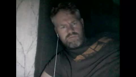 Snapshot of 81jonnyx chatting on 01-06-25, 09:32 81jonnyx online show from 01-06-25, 09:32