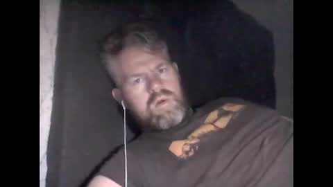 Snapshot of 81jonnyx chatting on 02-17-25, 09:03 81jonnyx online show from 02-17-25, 09:03