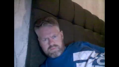 Snapshot of 81jonnyx chatting on 03-08-25, 08:57 81jonnyx online show from 03-08-25, 08:57