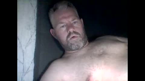 Snapshot of 81jonnyx chatting on 09-28-25, 06:19 81jonnyx online show from 09-28-25, 06:19