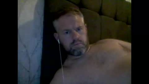 Snapshot of 81jonnyx chatting on 10-19-25, 09:15 81jonnyx online show from 10-19-25, 09:15