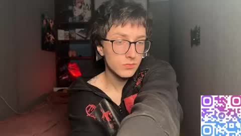 Phillip online show from 12-17-25, 05:41