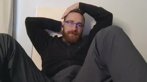 8InchesAndSomeHoles online show from 02-12-26, 07:09