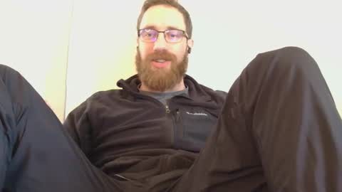 8InchesAndSomeHoles online show from 03-12-26, 06:25