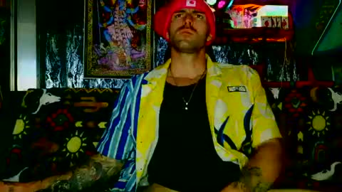 Snapshot of 8inspyder chatting on 11-17-25, 07:03 EvelDicknievel1 online show from 11-17-25, 07:03