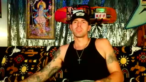 Snapshot of 8inspyder chatting on 11-21-25, 10:03 EvelDicknievel1 online show from 11-21-25, 10:03