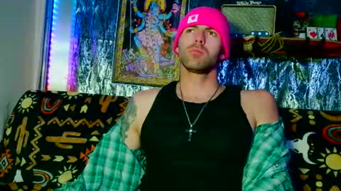 Snapshot of 8inspyder chatting on 11-30-25, 05:06 EvelDicknievel1 online show from 11-30-25, 05:06