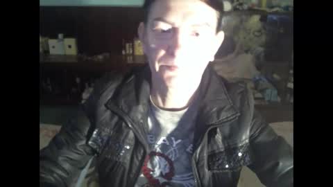 Snapshot of 8mistress8 chatting on 02-15-26, 06:32 8MISTRESS8 online show from 02-15-26, 06:32