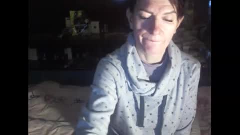 Snapshot of 8mistress8 chatting on 03-24-26, 06:46 8MISTRESS8 online show from 03-24-26, 06:46