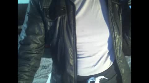 Snapshot of 8mistress8 chatting on 03-27-26, 08:26 8MISTRESS8 online show from 03-27-26, 08:26