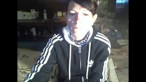 Snapshot of 8mistress8 chatting on 04-14-26, 05:30 8MISTRESS8 online show from 04-14-26, 05:30