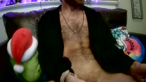 Snapshot of 90210screamer chatting on 02-07-25, 09:37 90210screamer online show from 02-07-25, 09:37