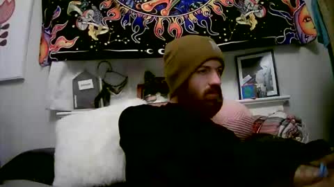 Snapshot of 90210screamer chatting on 10-25-25, 05:04 90210screamer online show from 10-25-25, 05:04