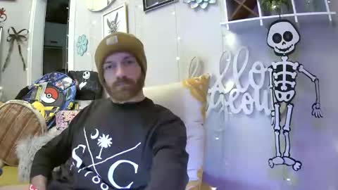 Snapshot of 90210screamer chatting on 11-01-25, 06:15 90210screamer online show from 11-01-25, 06:15