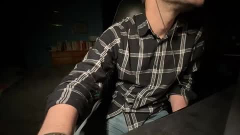 Snapshot of 91stefisexy91 chatting on 09-28-25, 09:09 91stefisexy91 online show from 09-28-25, 09:09