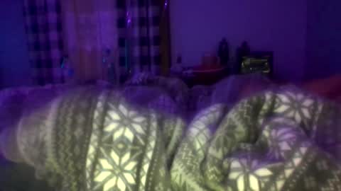 9inch18age online show from 11-30-25, 08:29