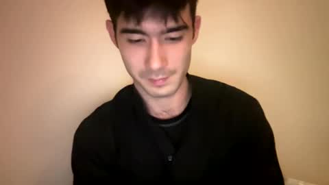 Snapshot of 9thislandd chatting on 12-19-24, 03:19 9thislandd online show from 12-19-24, 03:19