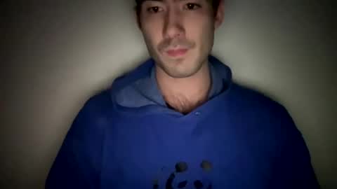 Snapshot of 9thislandd chatting on 01-06-25, 04:44 9thislandd online show from 01-06-25, 04:44