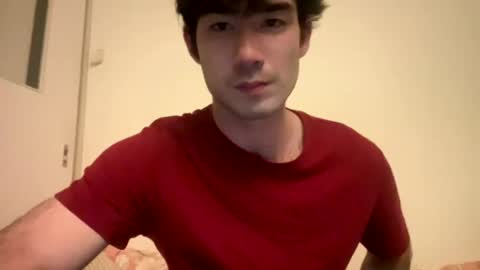 Snapshot of 9thislandd chatting on 03-04-25, 03:04 9thislandd online show from 03-04-25, 03:04