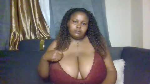 Snapshot of _abbey2 chatting on 11-17-25, 09:31 abbey online show from 11-17-25, 09:31