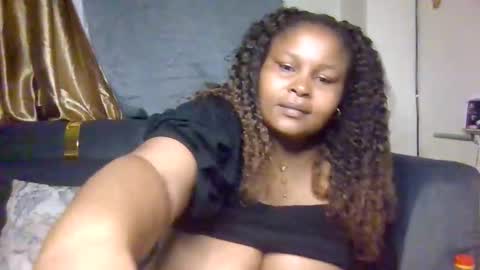 Snapshot of _abbey2 chatting on 11-21-25, 11:47 abbey online show from 11-21-25, 11:47