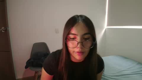 abby 3 online show from 04-27-26, 03:54