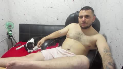 Snapshot of _ace_ventura chatting on 03-08-26, 12:53 ---- online show from 03-08-26, 12:53