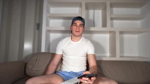 Snapshot of _aesthetic chatting on 09-12-25, 03:01 _aesthetic online show from 09-12-25, 03:01