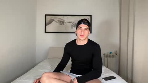 _aesthetic online show from 03-01-26, 08:22