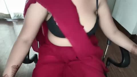 _aleena_ online show from 10-13-25, 06:57