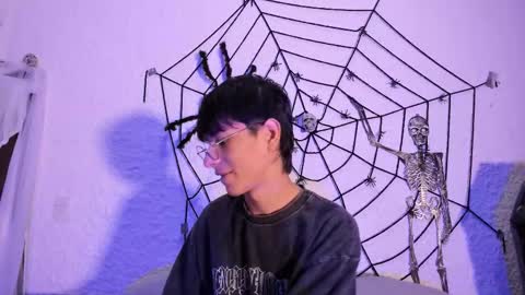 Alexander online show from 10-10-25, 10:42